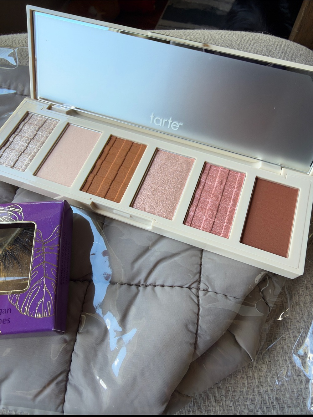 Tarte Cosmetics Boho Babe Eyeshadow Pallet with Tartiest Lashes
